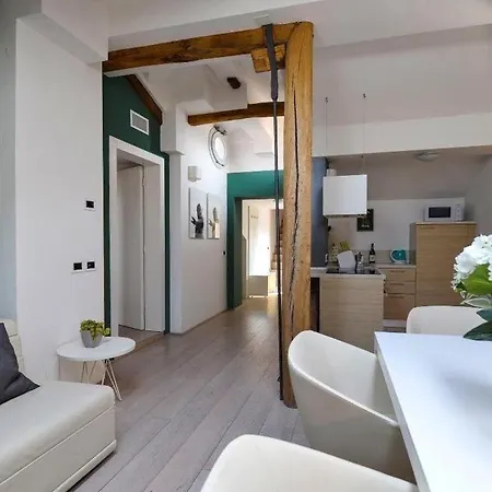 Apartment Fulcanelli